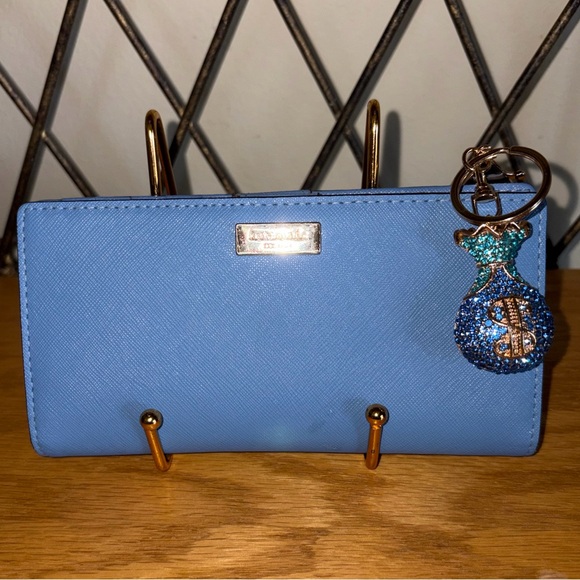 kate spade Handbags - Kate Spade (Euc) Snap Wallet & (nwot)Charm